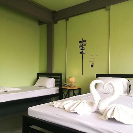 Samsen 8 Hostel Μπανγκόκ Εξωτερικό φωτογραφία