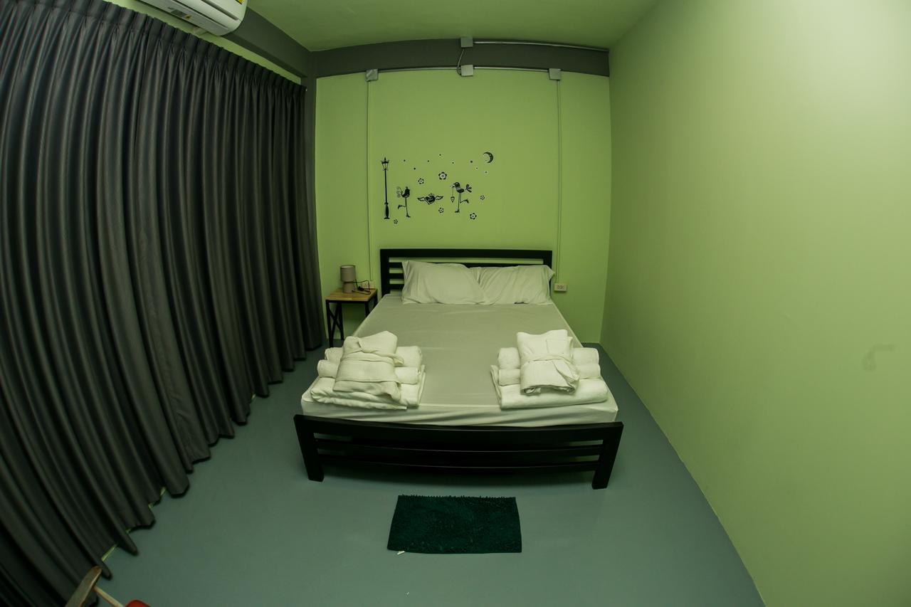 Samsen 8 Hostel Μπανγκόκ Εξωτερικό φωτογραφία