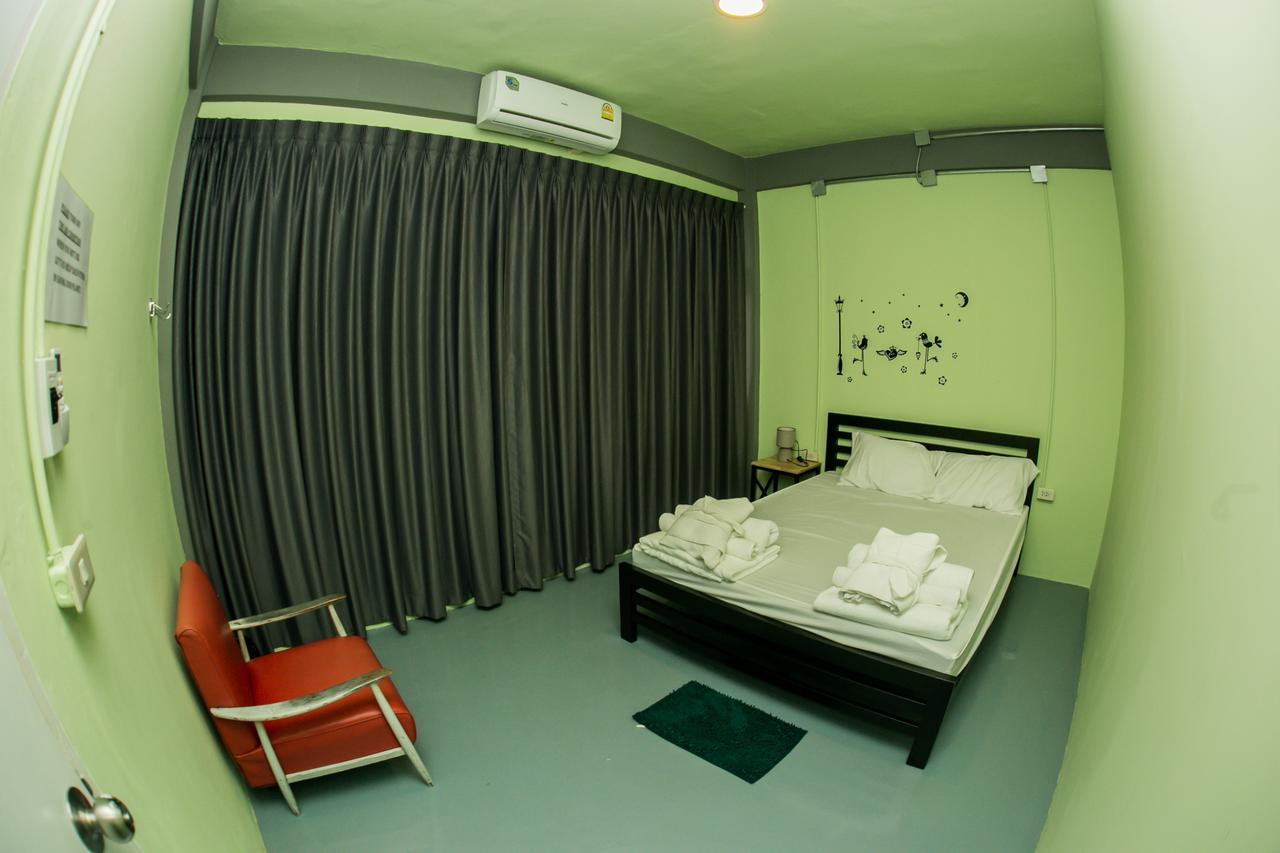 Samsen 8 Hostel Μπανγκόκ Εξωτερικό φωτογραφία
